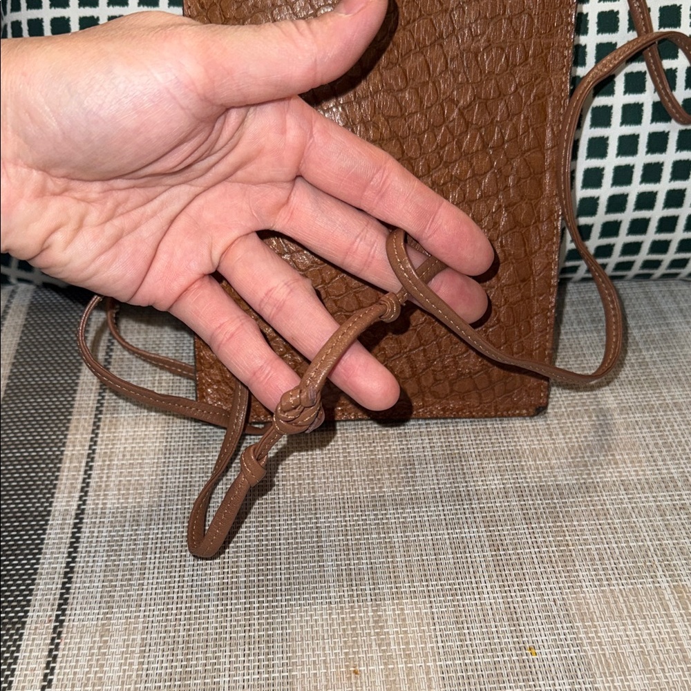 Brown Textured Crossbody Bag - Picture 7 of 10